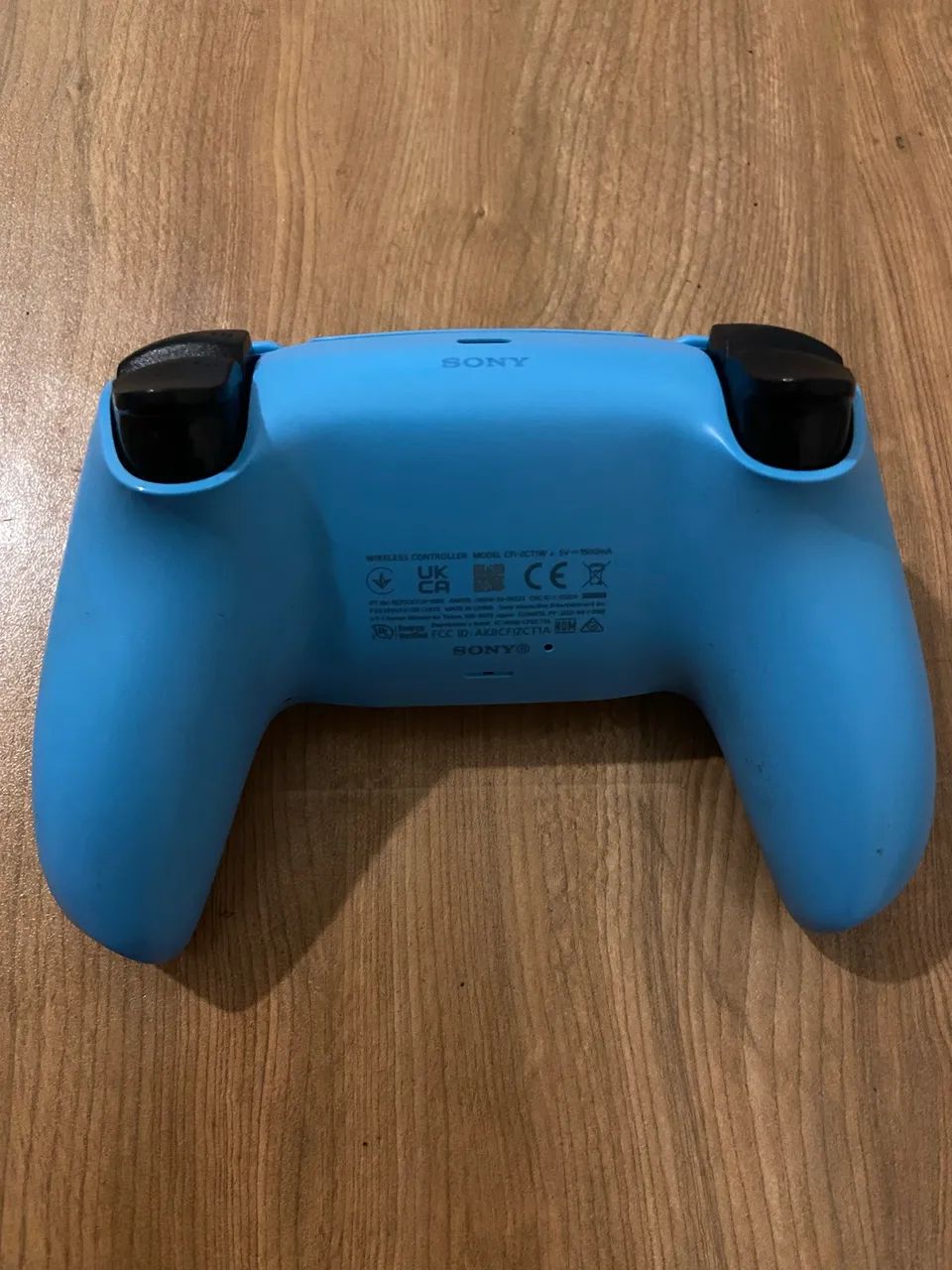 Controle PS564294767937538121
