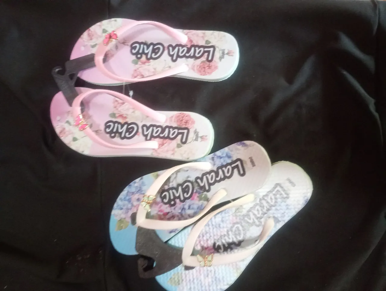 Chinelo Larah Chic Floral - Lindos e Confortáveis!