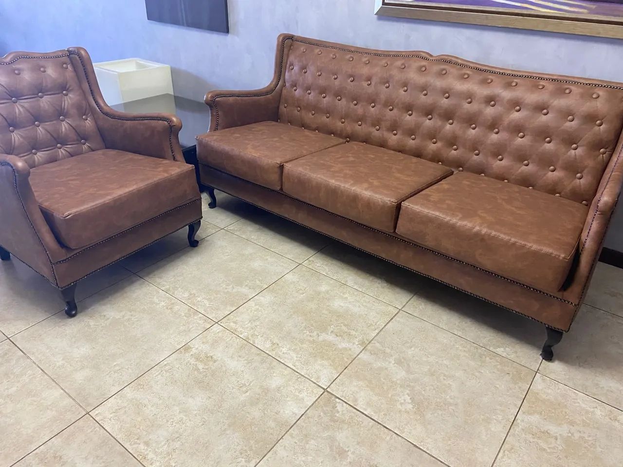 Luxury sofa, semi-new, for private use!64305475698947122