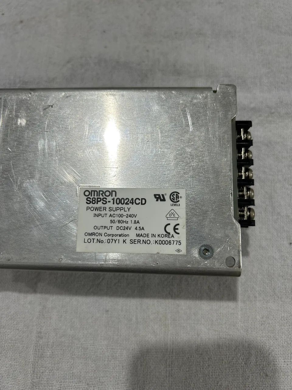 Omron S8PS-10024CD fonte baja tensão  - Foto 2