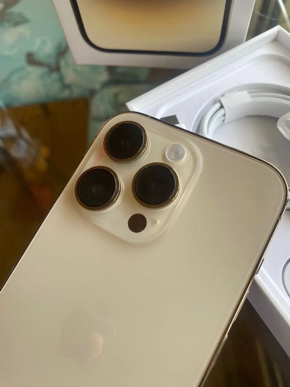 IPhone 14 Pro Dourado  - Foto 3