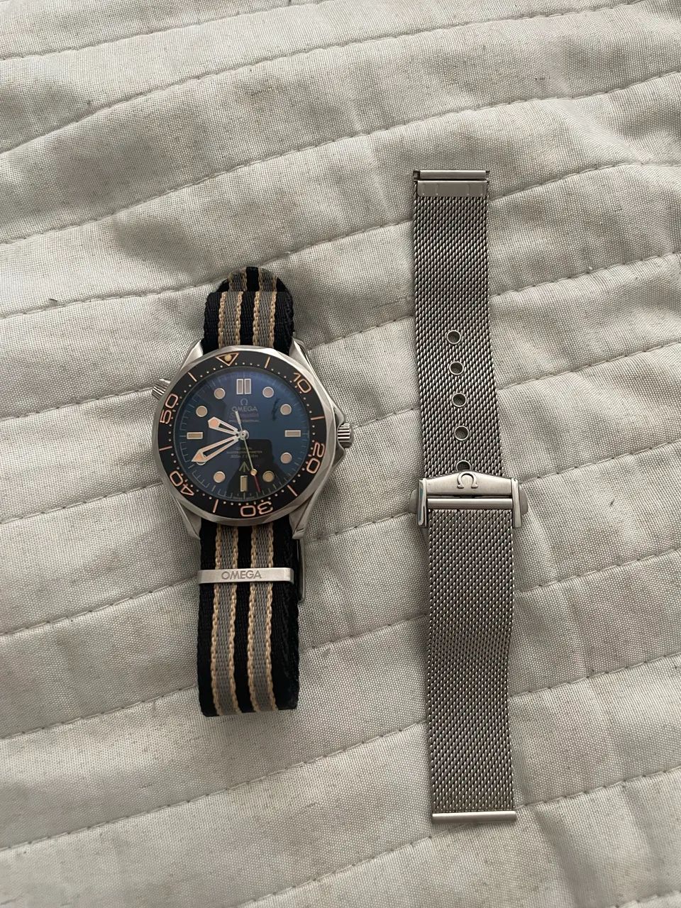 Relógio Omega Seamaster 007 James Bond Automático