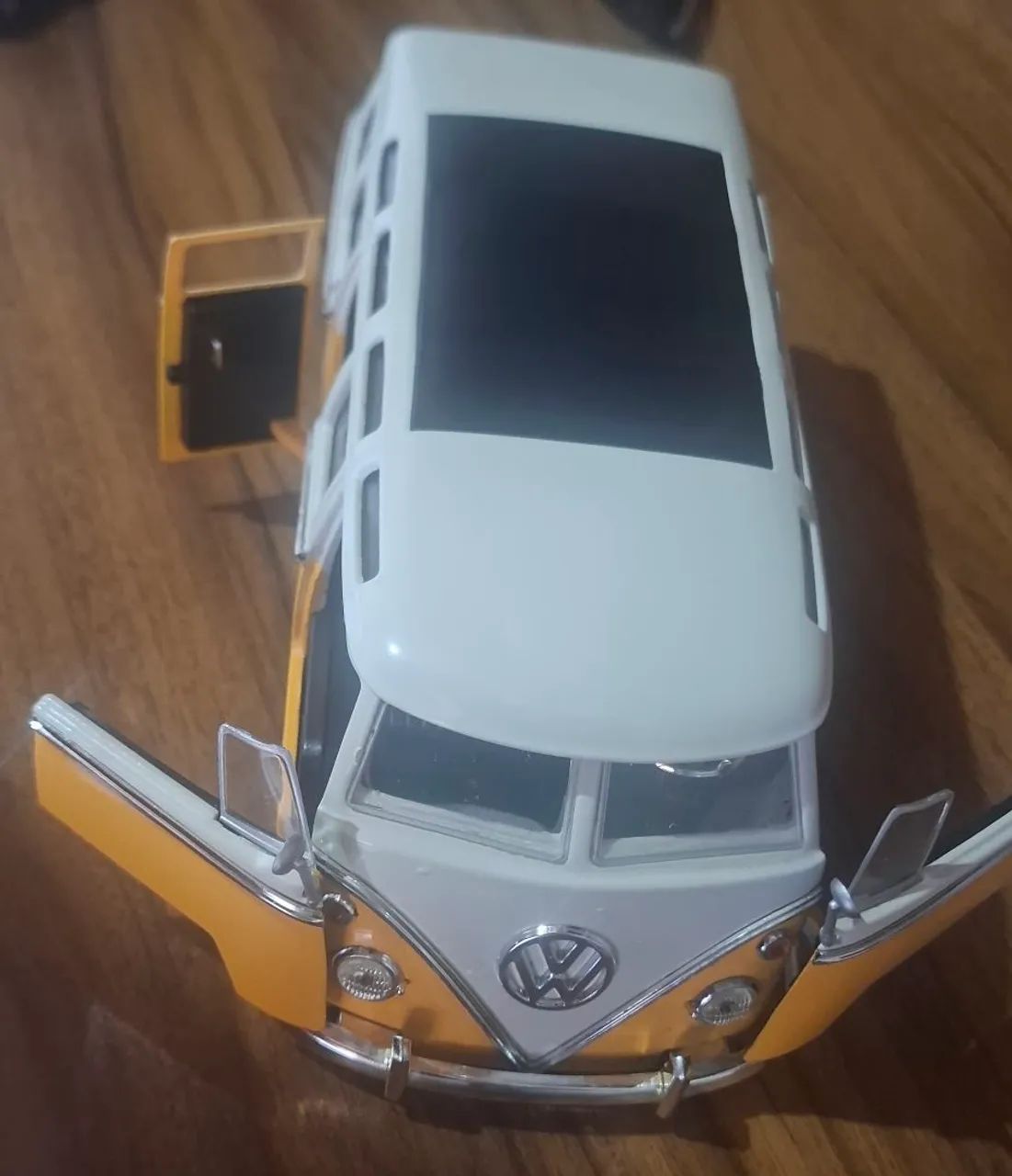 Miniatura Volkswagen Kombi - Foto 5