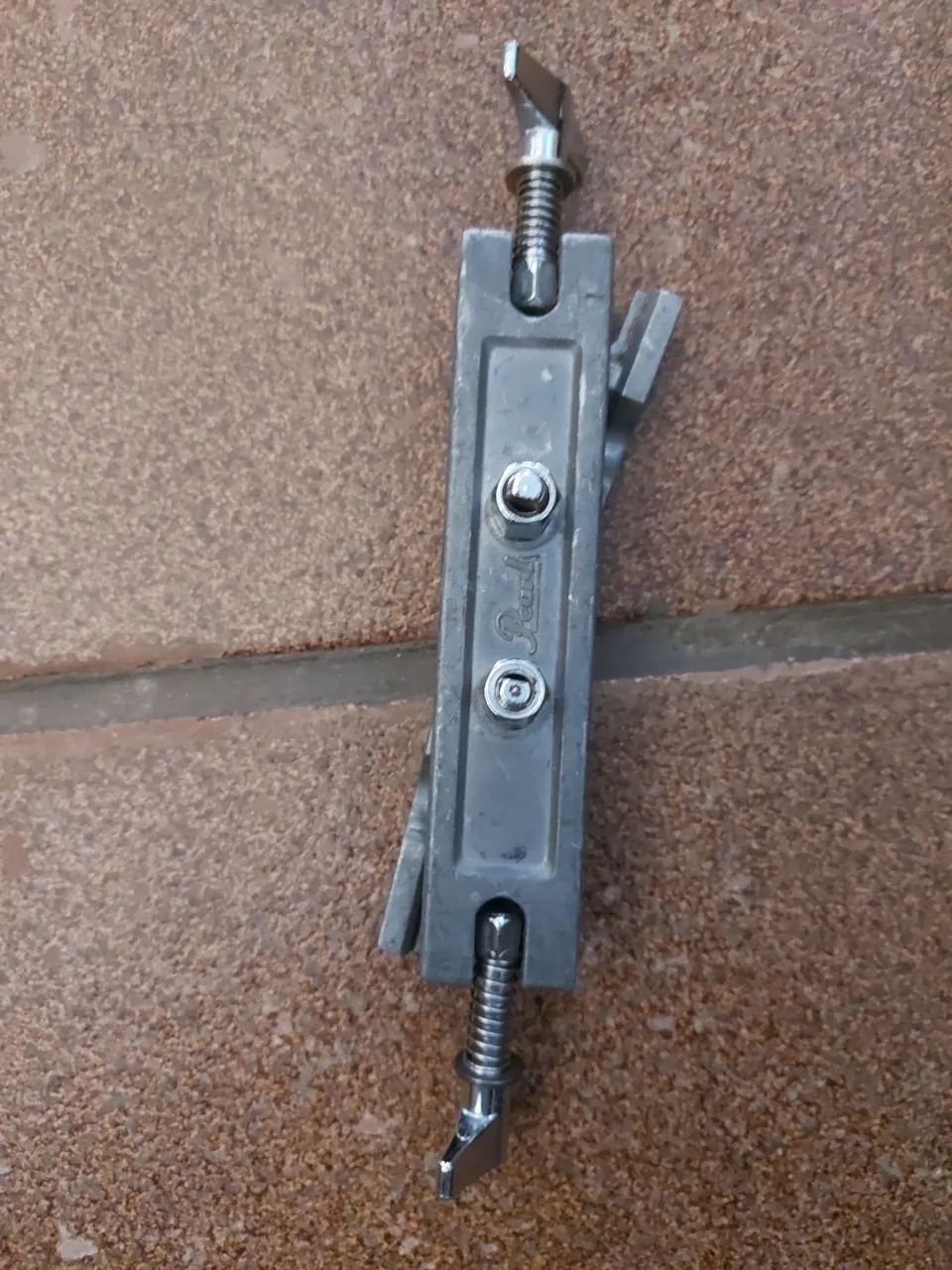 Clamp Tom holder ou extensor de pratos Pearl - Foto 3