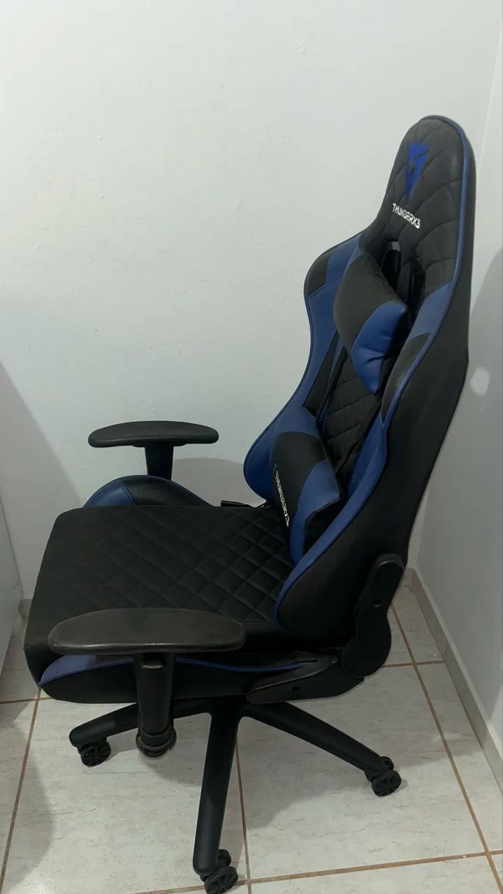 Cadeira Gamer ThunderX3 - Preta e Azul - Foto 2