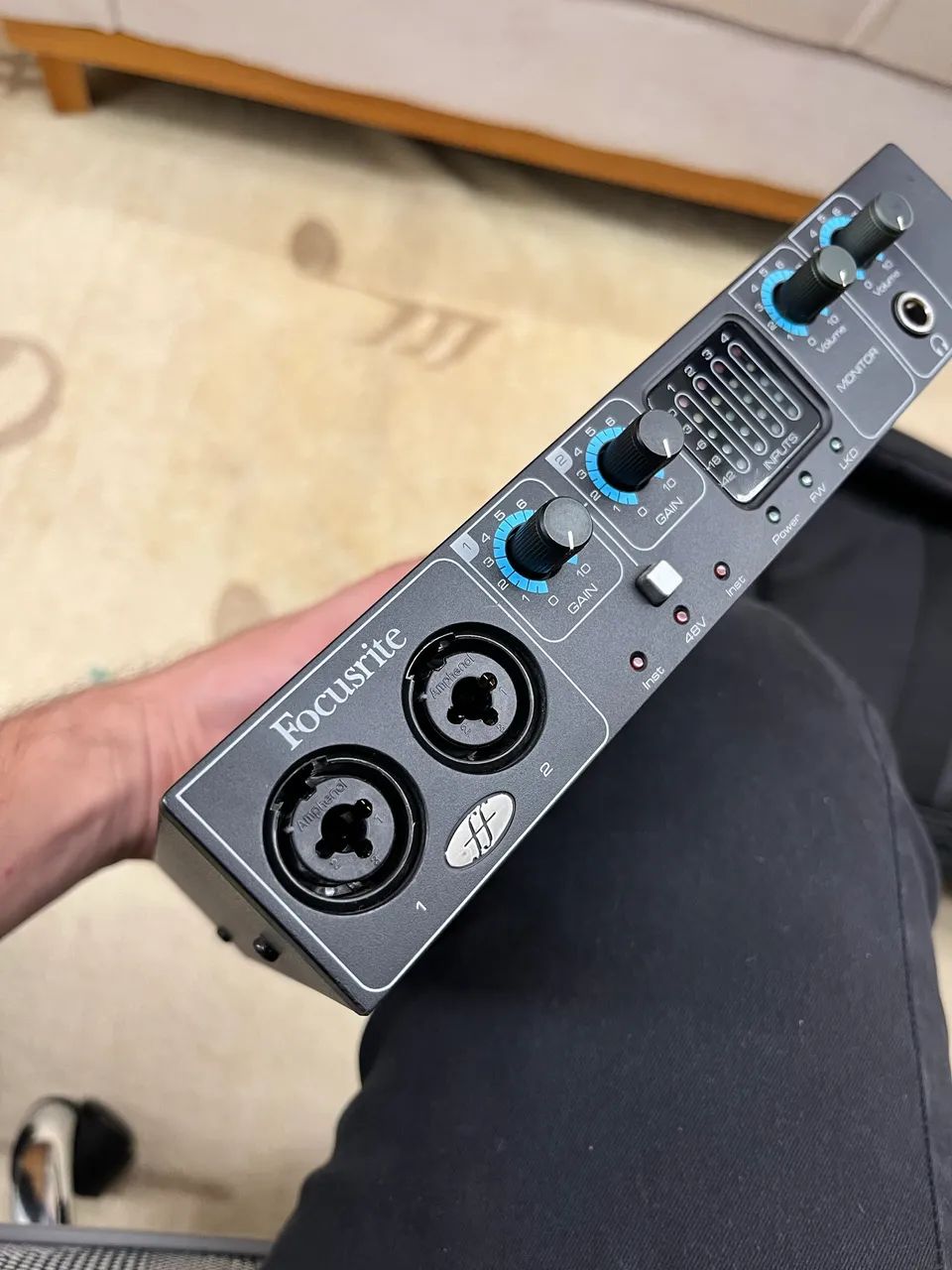 Placa de Áudio Focusrite Saffire Pro 24 - Foto 3