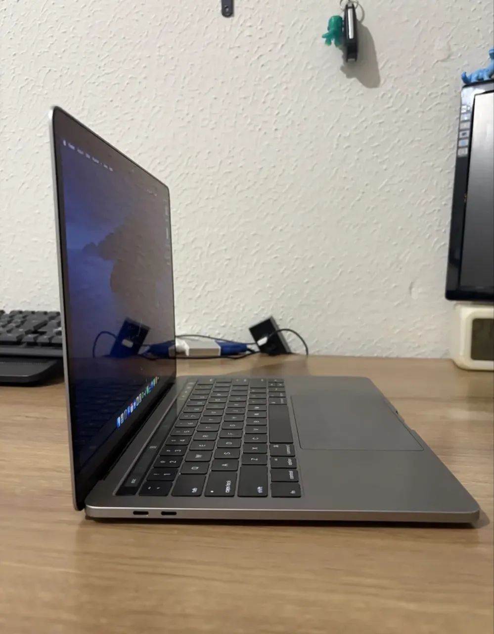 MacBook Pro com Touchbar - Foto 5