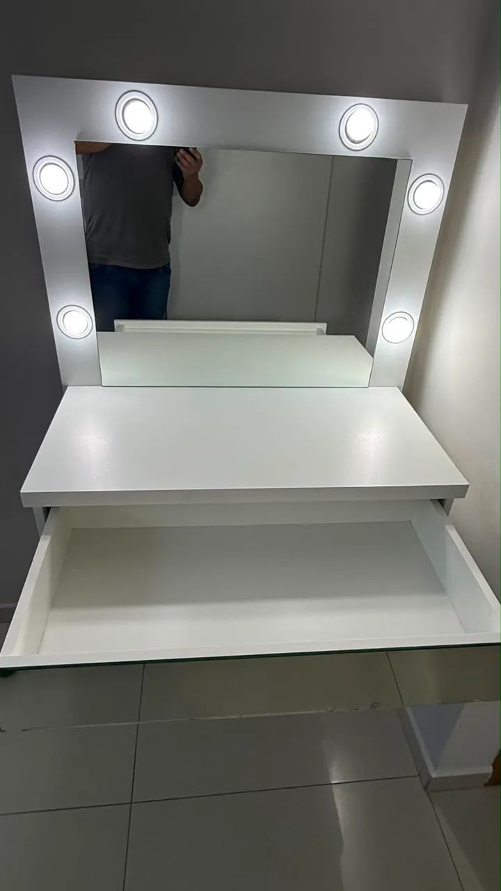 ? VENDO PENTEADEIRA EM MDF BRANCA ? - Foto 3