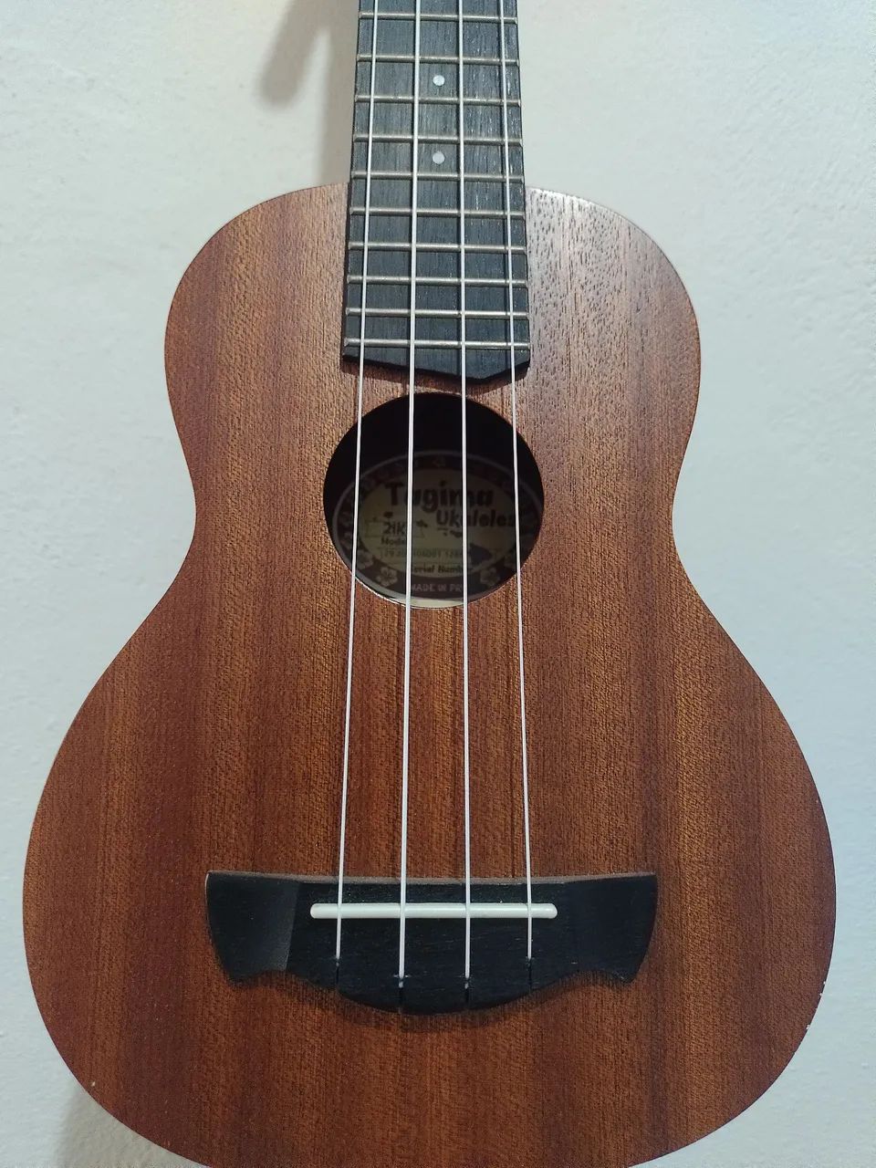 Vendo ukulele Tagima  - Foto 5