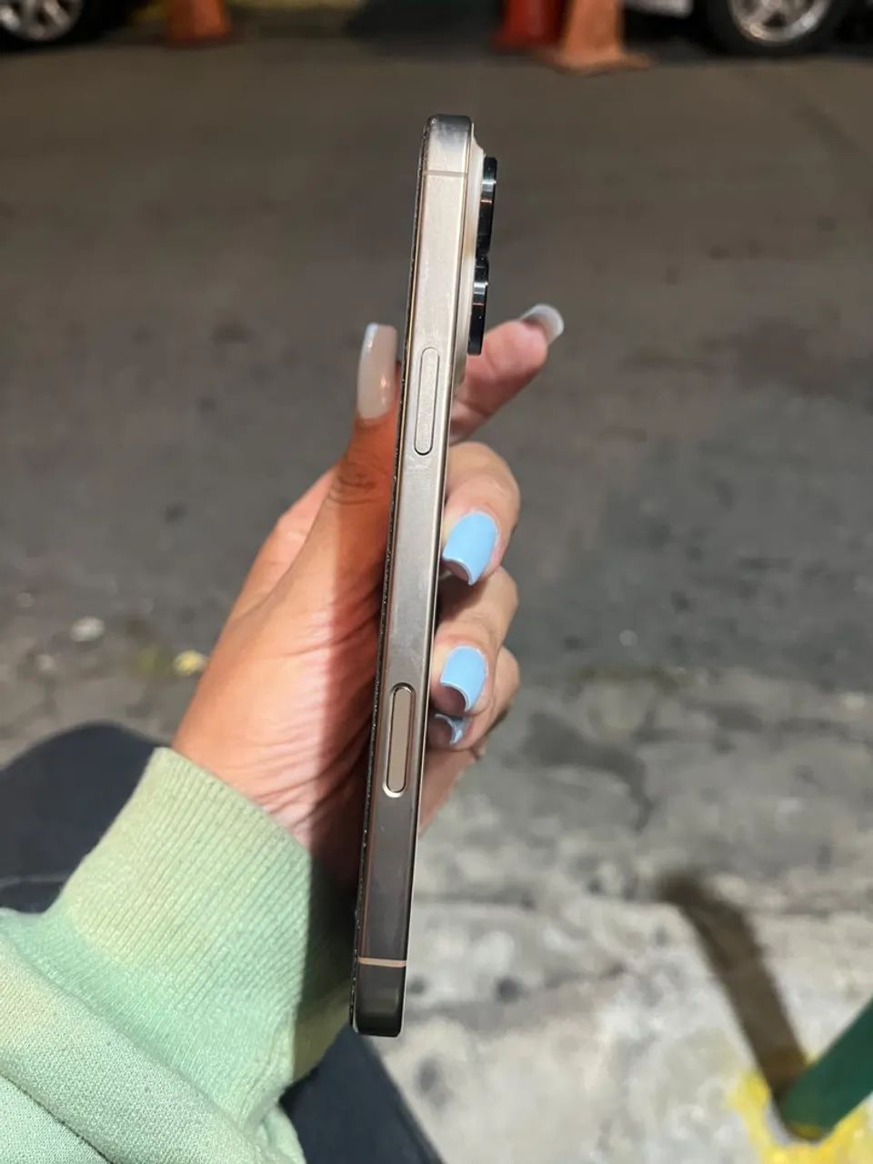 iPhone 16 pro max  - Foto 2