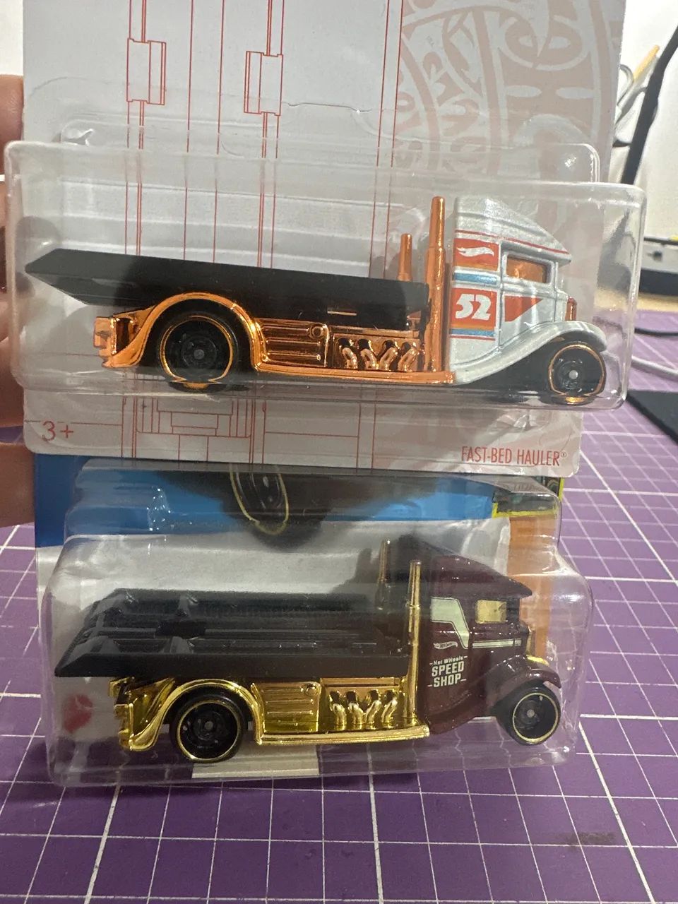 Hotwheels - FAST-BED HAULER kit 2 unidades 