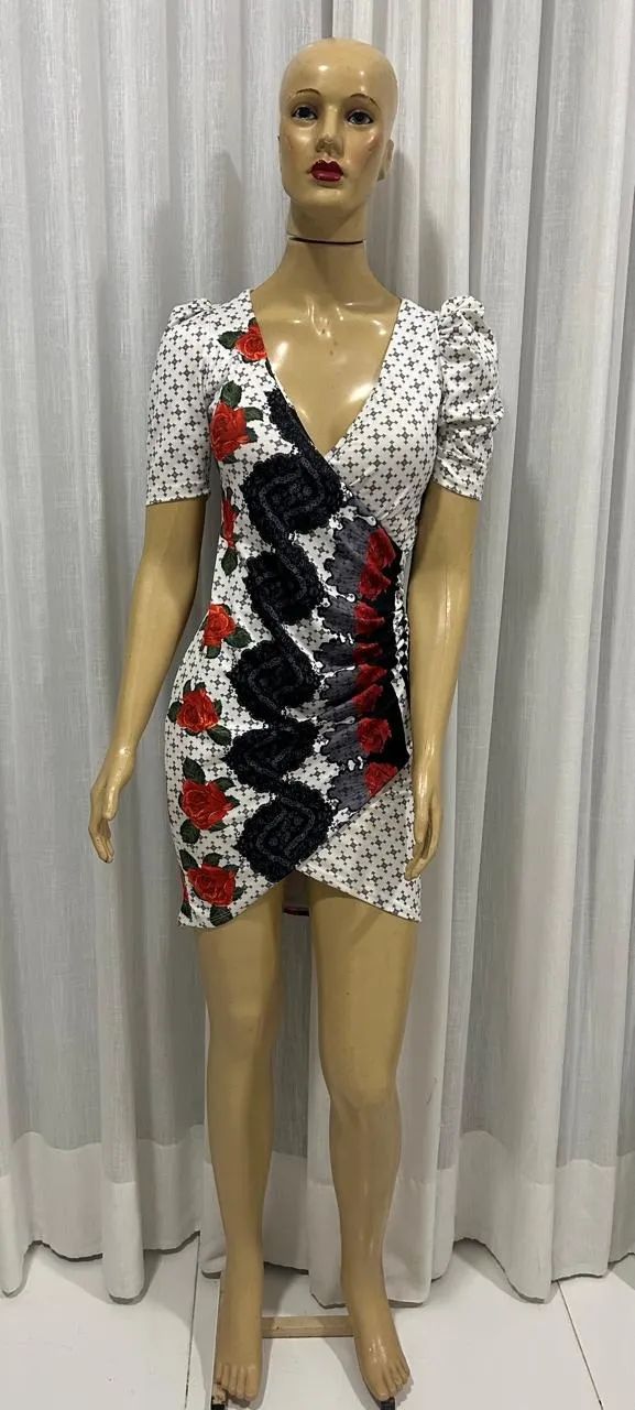 Vestido semi novo