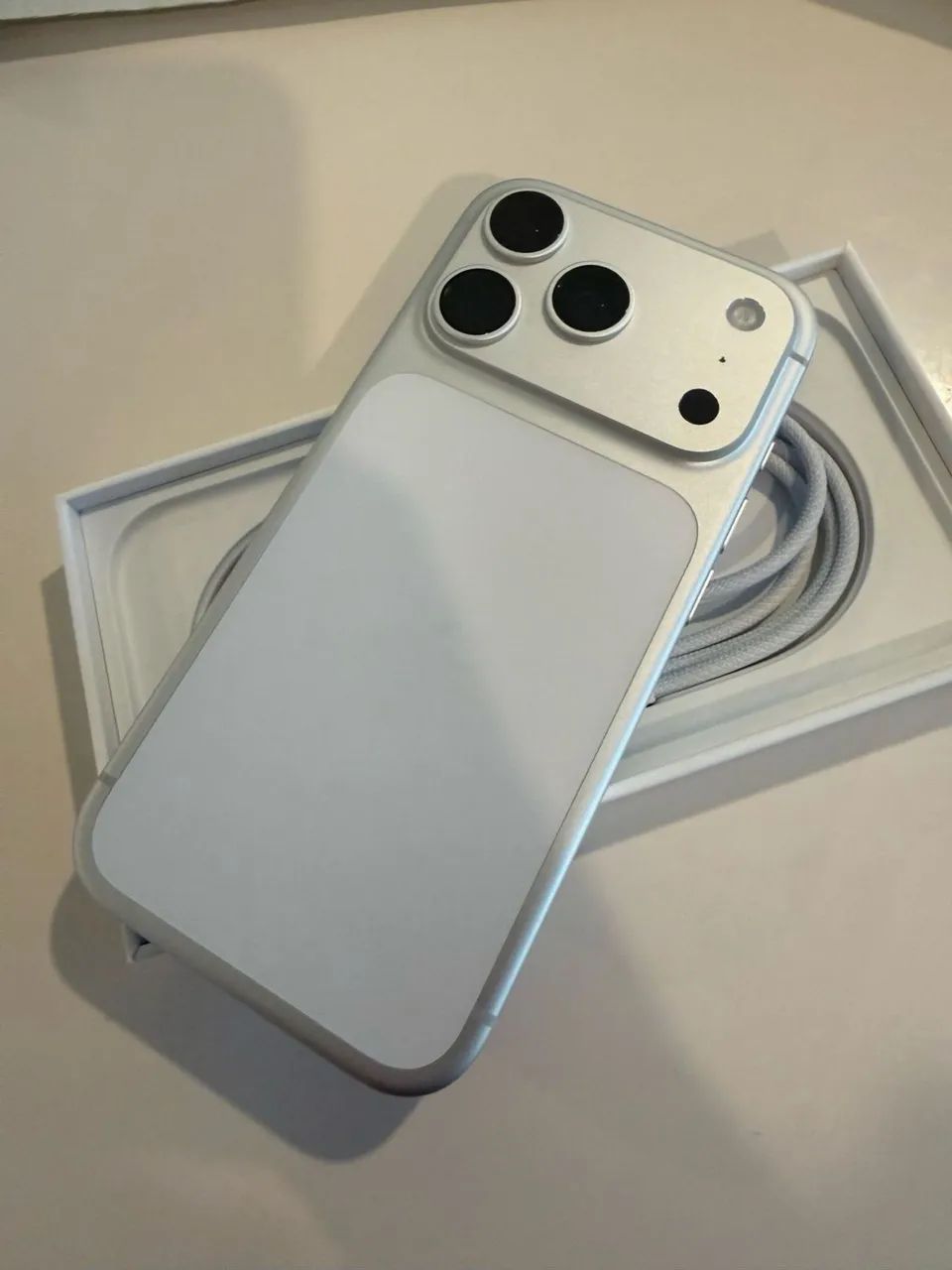 iPhone 17 Pro Max 256gb zero!