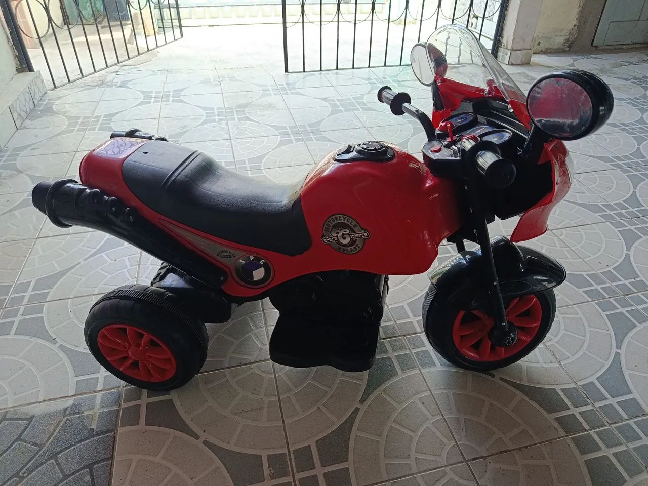 Moto elétrica Infantil