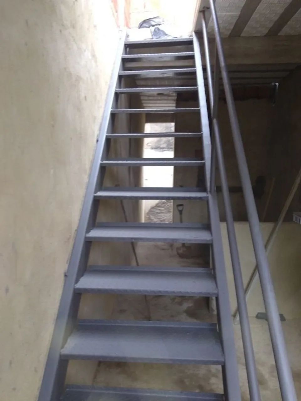 Escada de ferro é aqui  - Foto 4