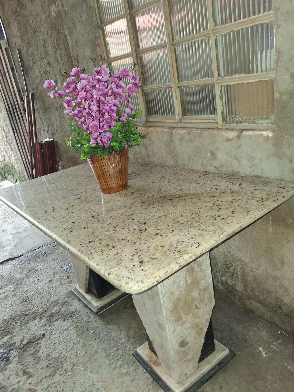 Mesa de janta em granito (Ocre Itabira) - Foto 3