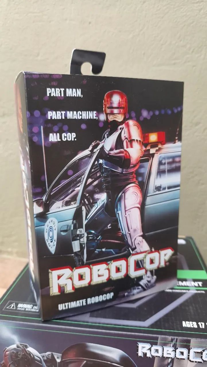 Neca Robocop + ED 209 - Foto 3