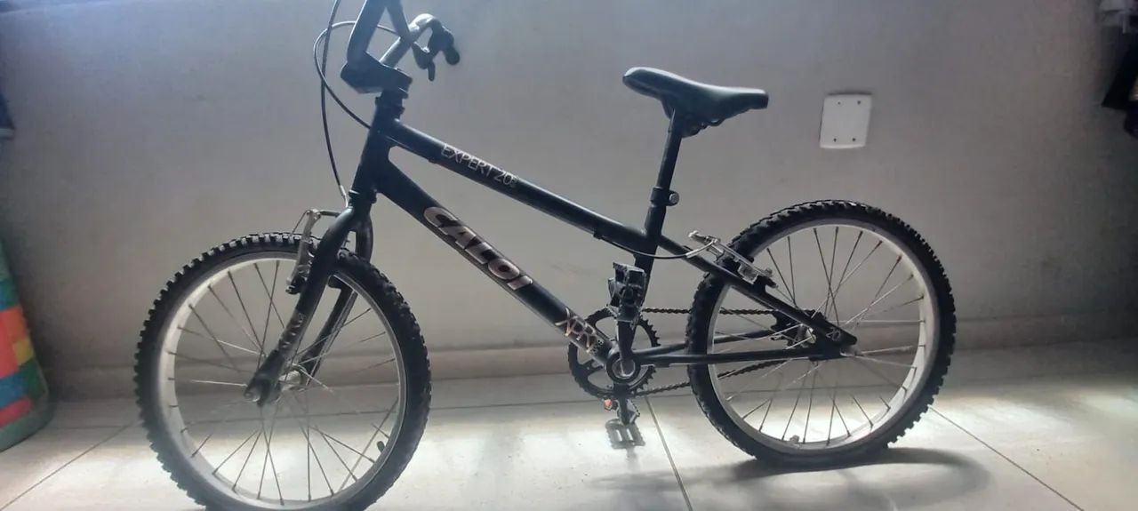 Bicicleta Caloi BMX aro 20