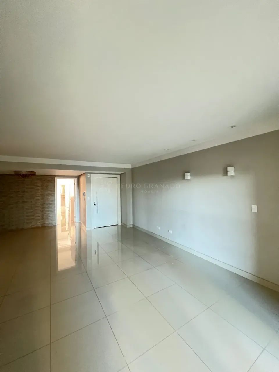 Apartamento 03 dormitório - Zona 01 - Foto 3