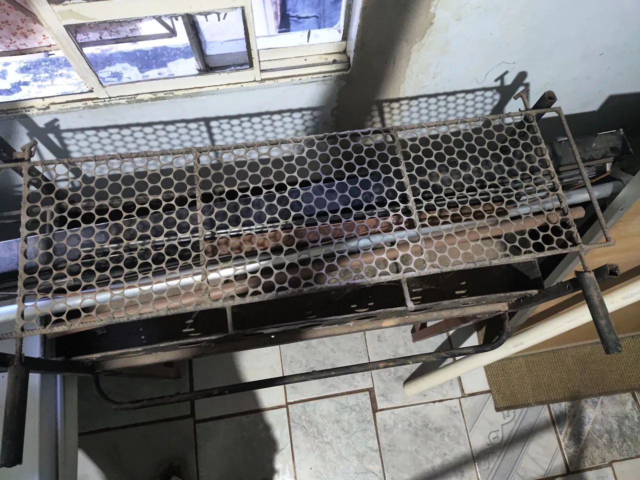Vende-se 2 churrasqueiras (Descricao)