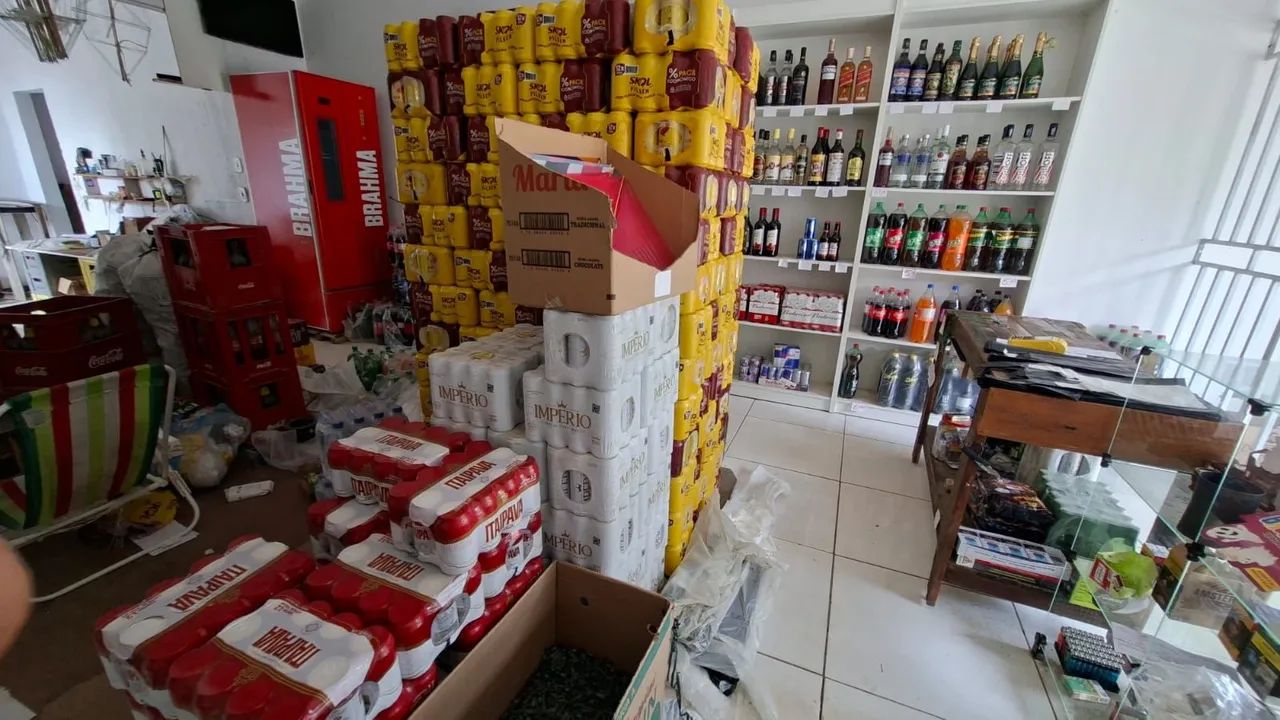 Vendo mercado com adega completa  - Foto 4