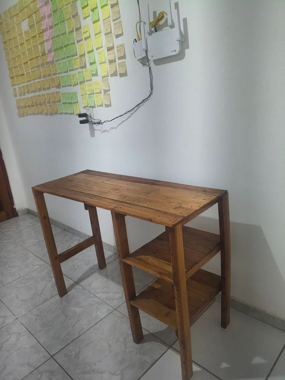 MESA/ESCRIVANINHA + CADEIRA - Foto 3