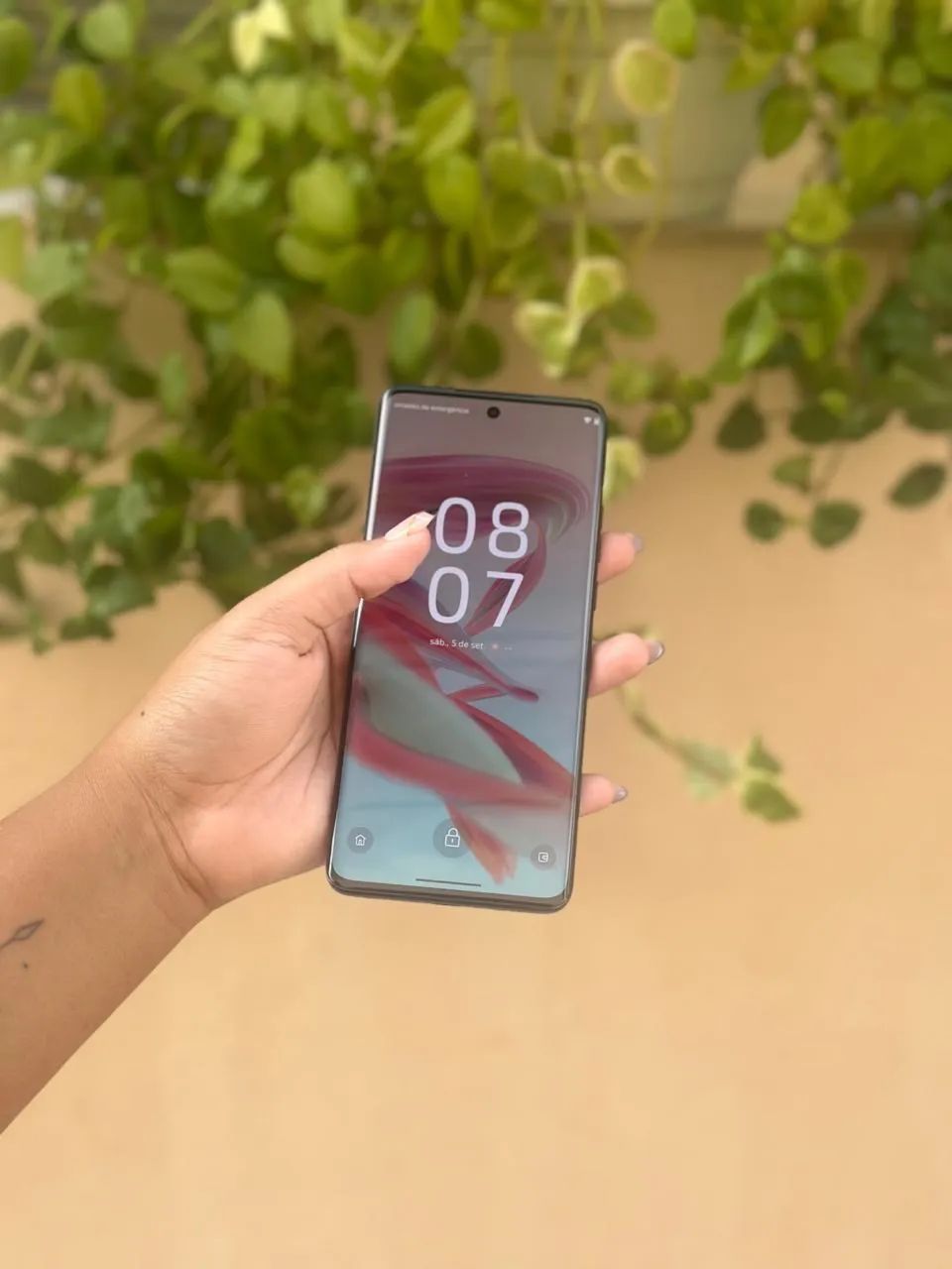MOTO EDGE 40 NEO SEMINOVO - Foto 3