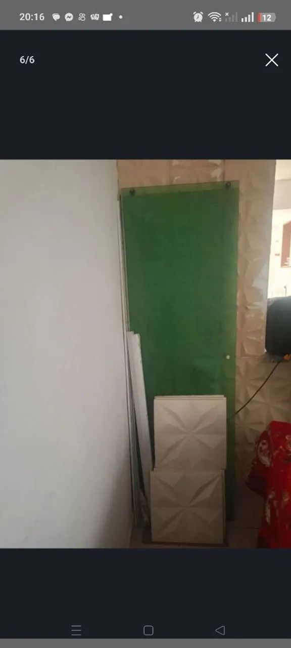 Vendo box pra banheiro.