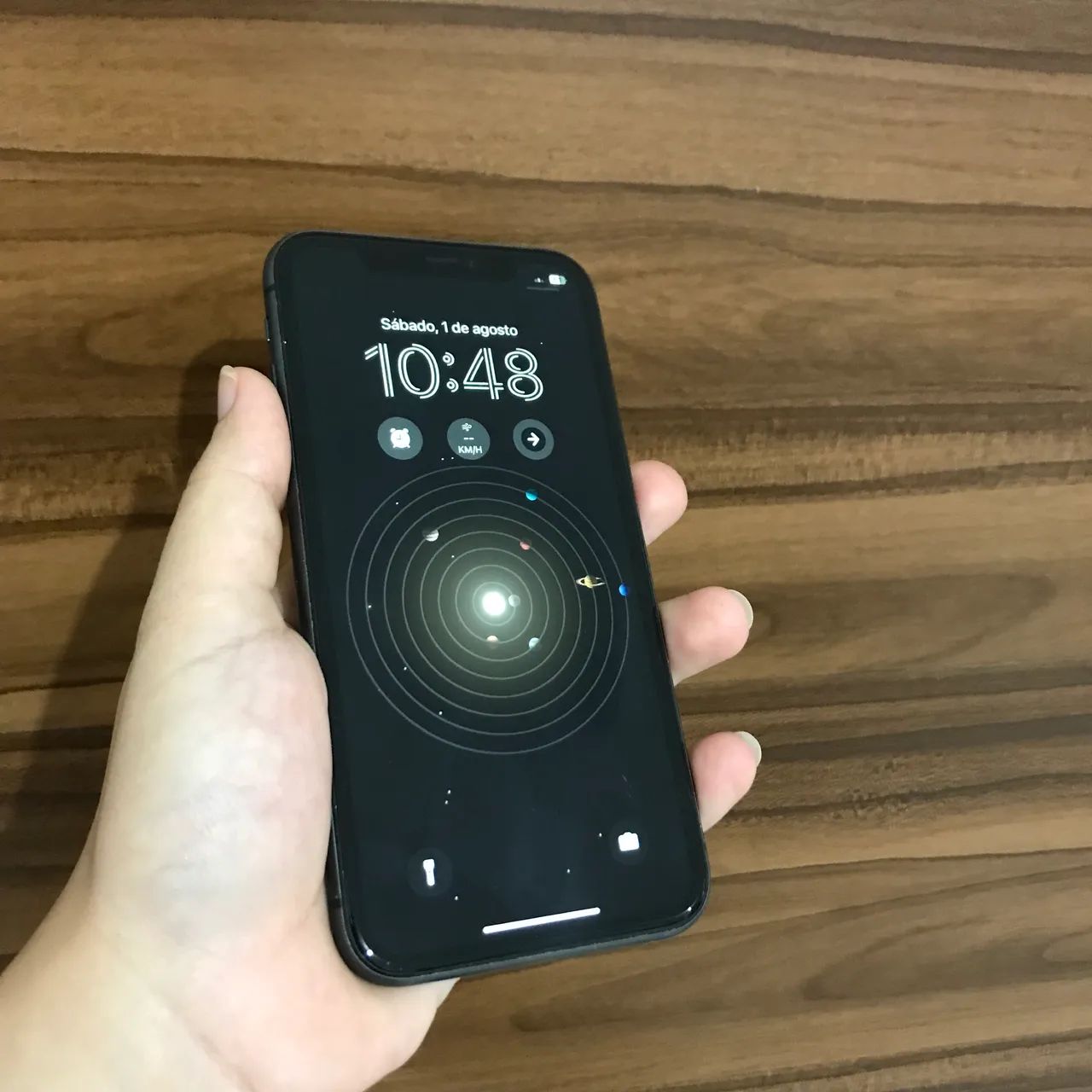 iPhone 11 em ótimo estado