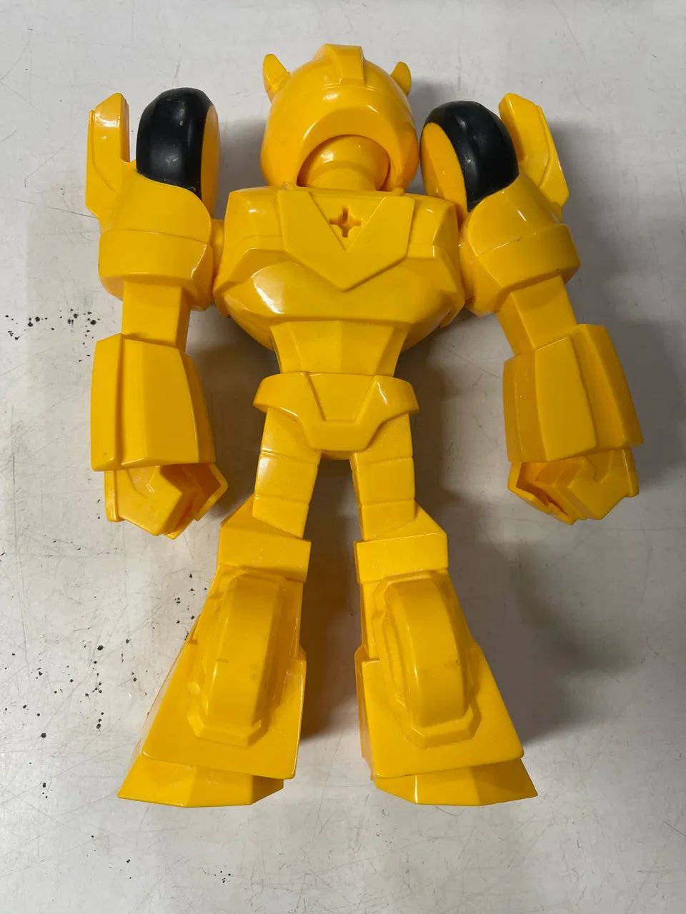 Boneco bumblebee transformers hasbre action figure articulável  - Foto 3