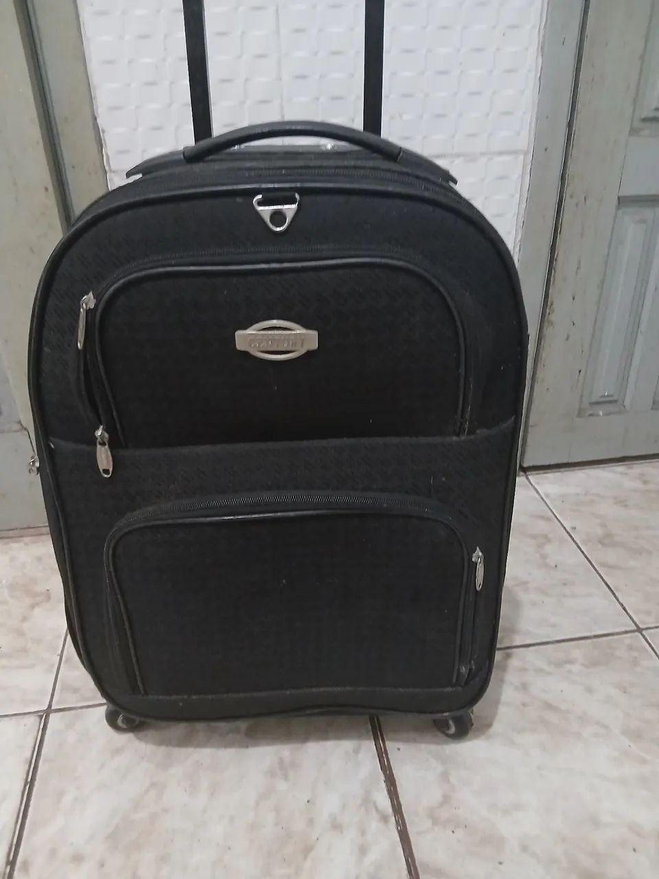 Mala de 10 kilos a bordo - Foto 4