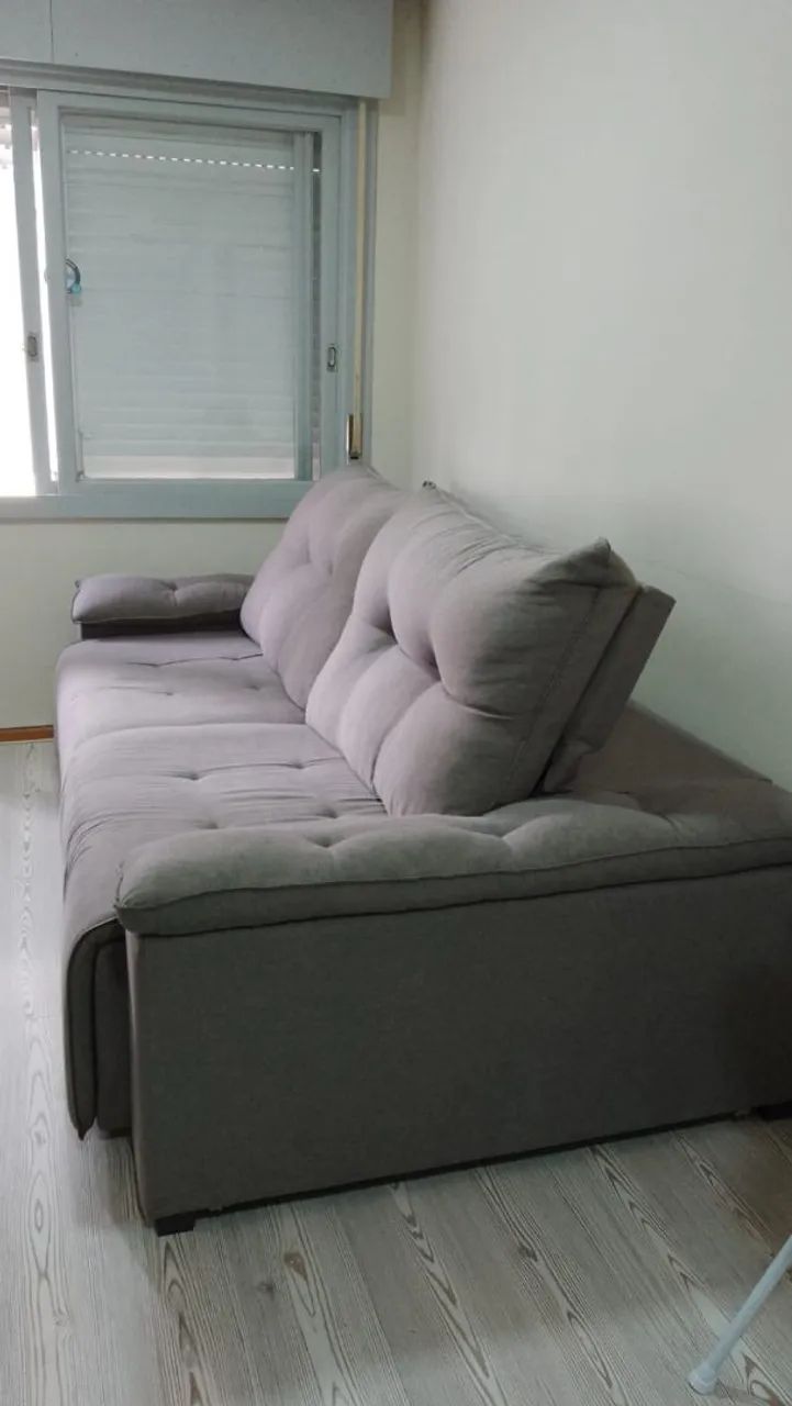 Sofa-cama lindo e confortável, cor cinza. - Foto 2