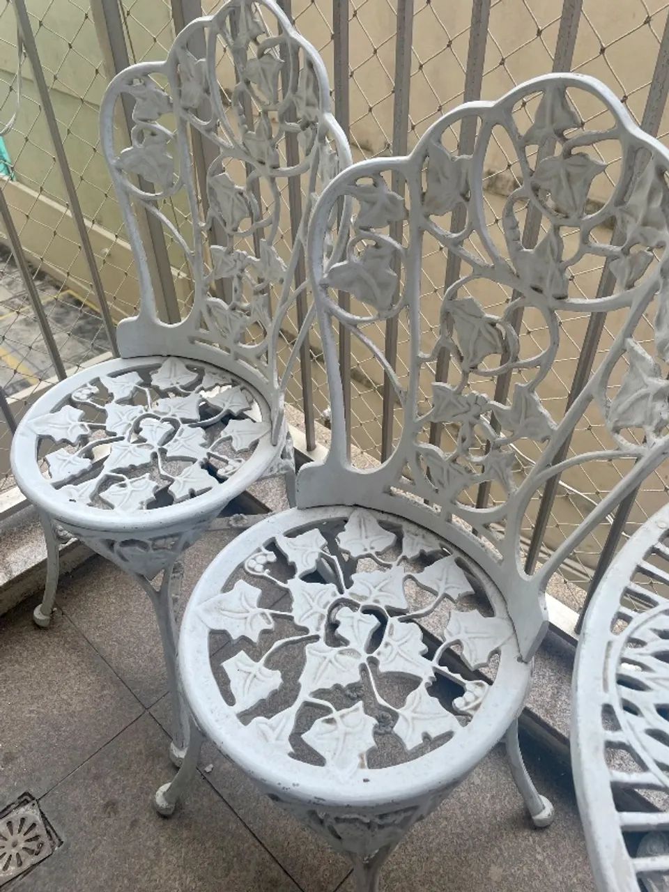 Mesa e cadeiras de ferro  - Foto 2