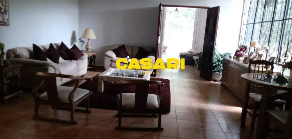 Casa de Alto Padrão com 5 Dormitórios e 600m² no Centro de São Bernardo do Campo - Foto 5