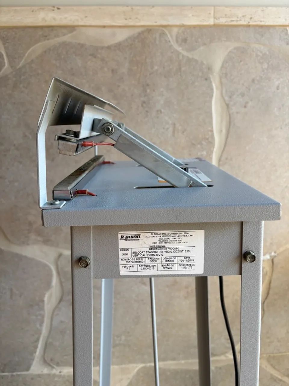 Seladora Industrial com Pedal - Alta Produtividade