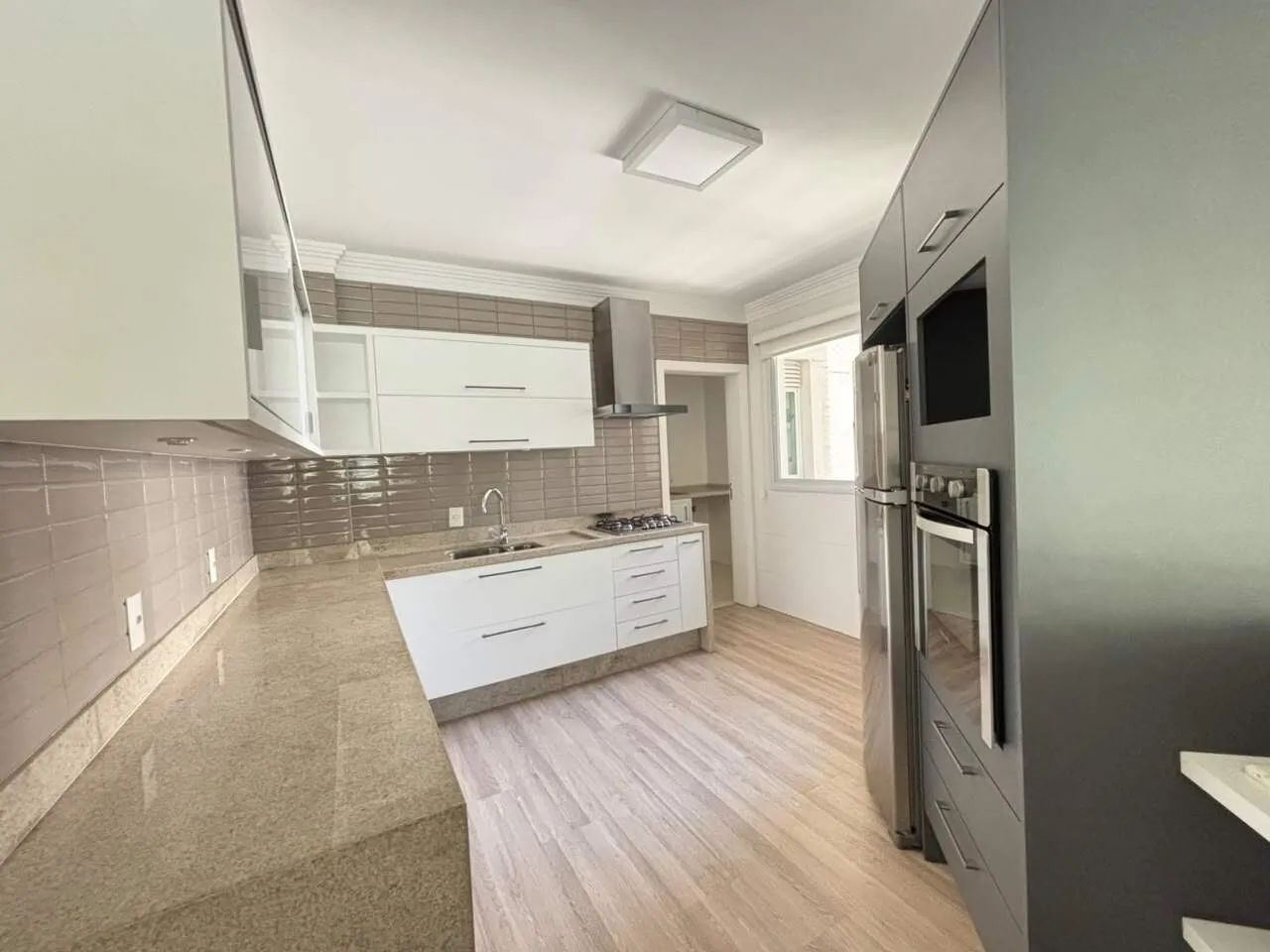 Aluguel | Apartamento 4 quartos (1 suíte) no Centro - Foto 2