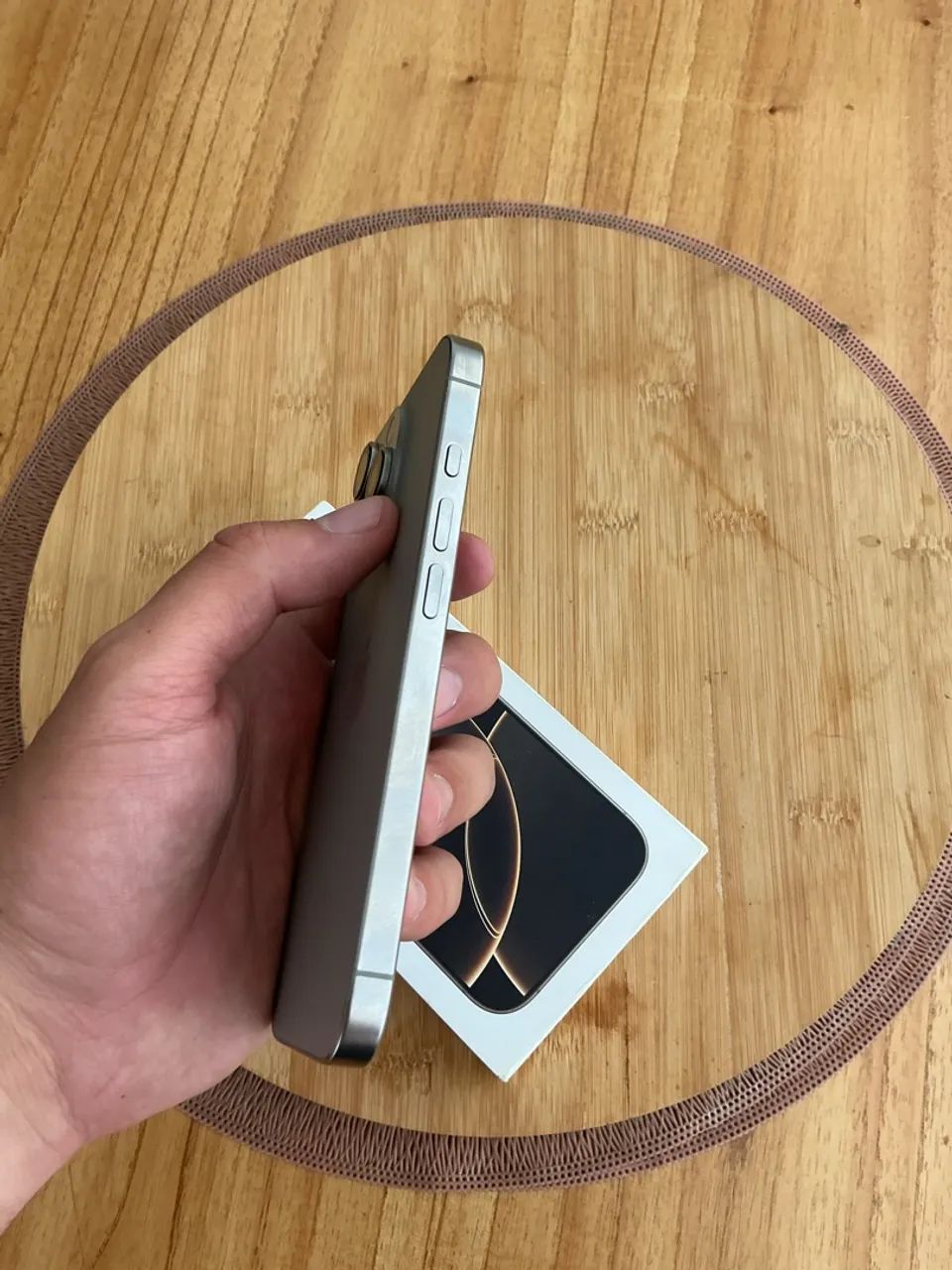 iPhone 16 pro 128 GB - Foto 4