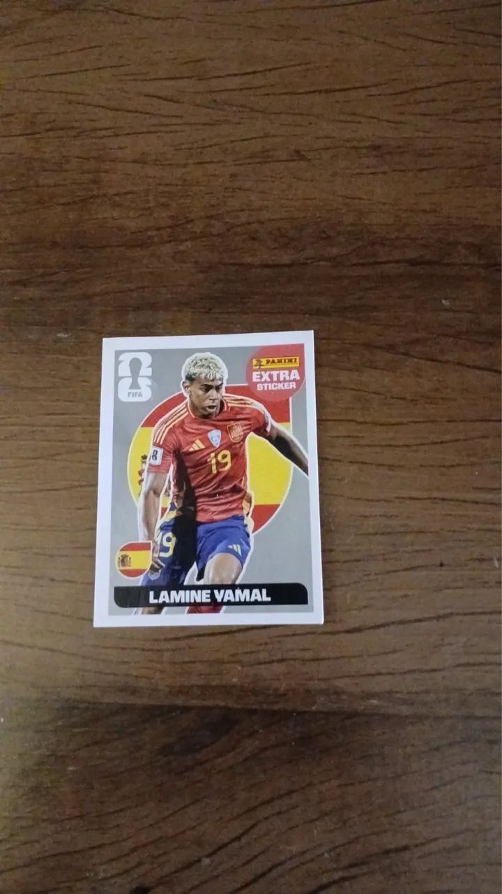 FIGURINHA LAMINE YAMAL PRATA