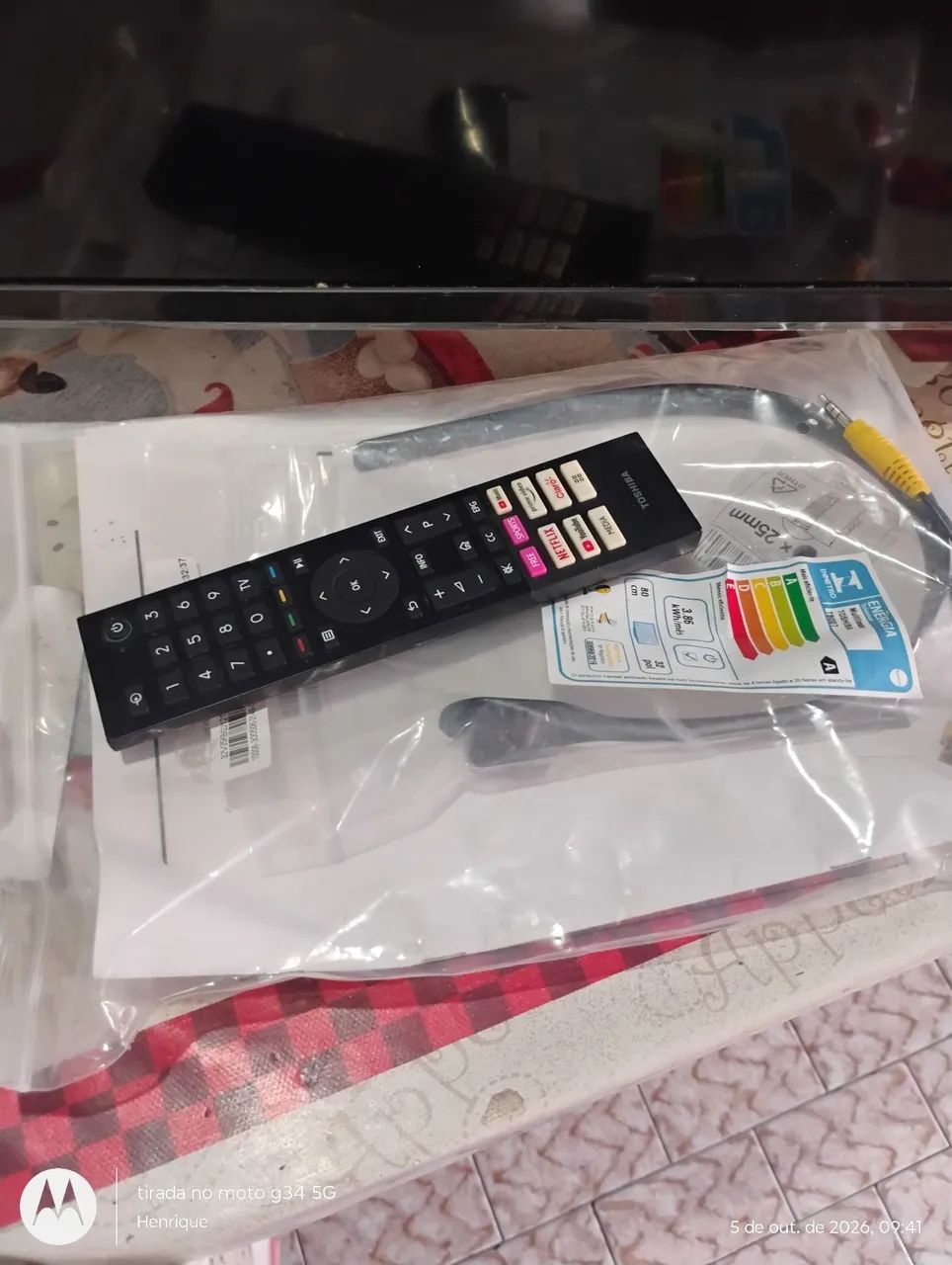 TV Toshiba smart com defeito  - Foto 3