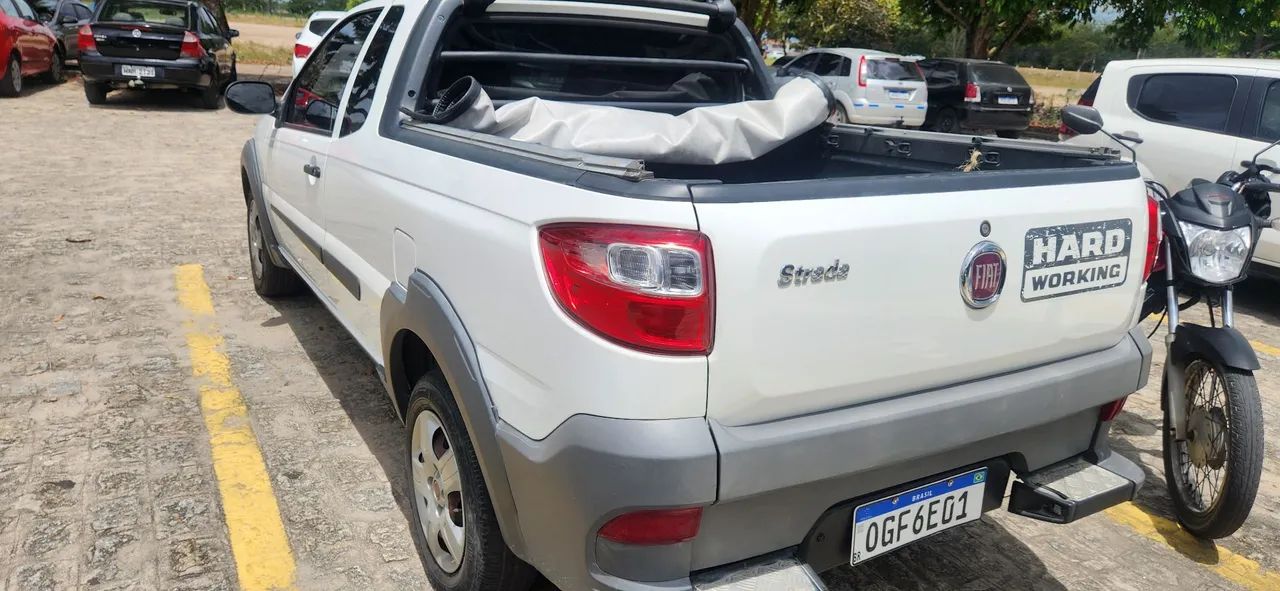 Fiat Strada Working Hard 1.4 Fire Flex 8V CE 2020 - Foto 2