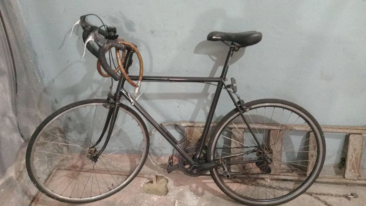 Bicicleta Speed Marca BERNARD - Foto 4