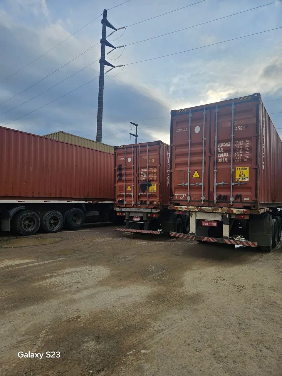 Container DRY 
