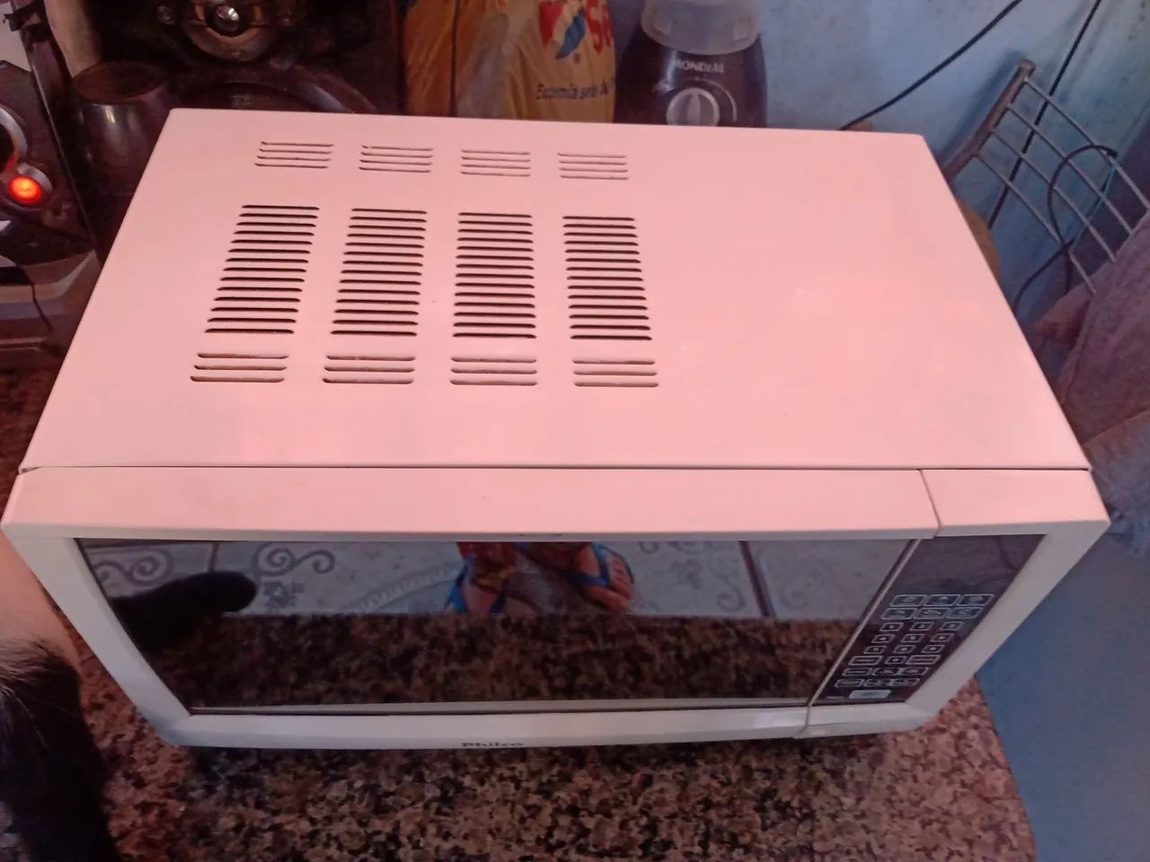 Microondas Philco 18 litros 110 v - Foto 2