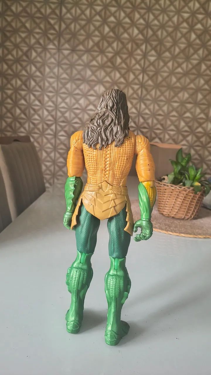 AQUAMEN BONECO - Foto 3