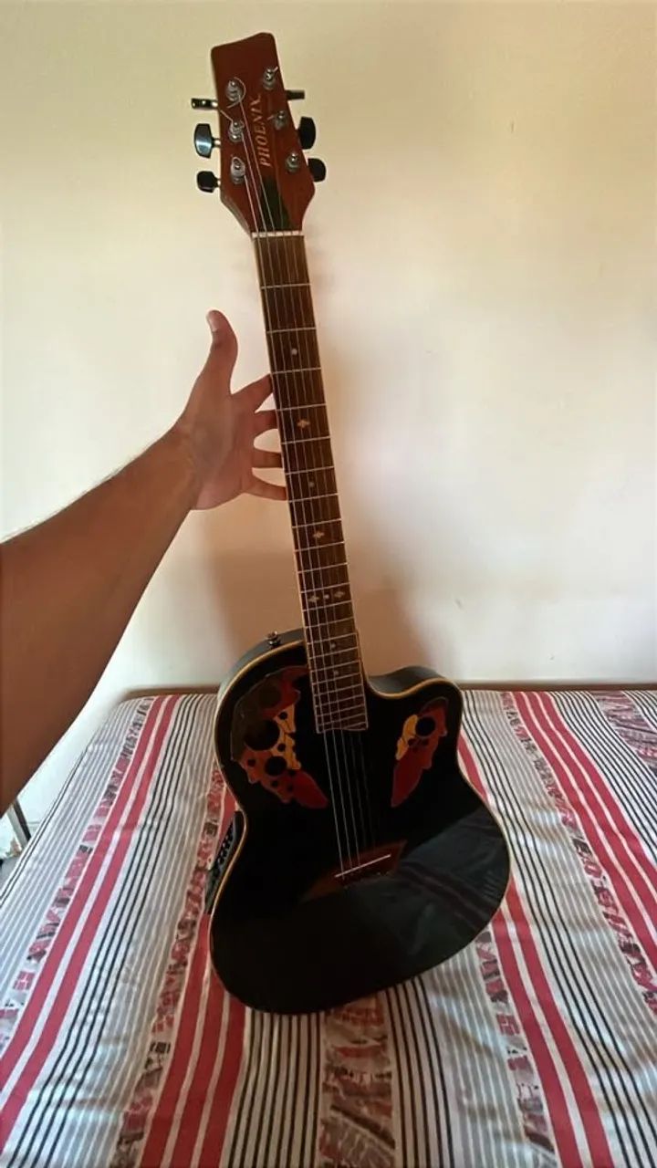 Violão Phoenix Ovation