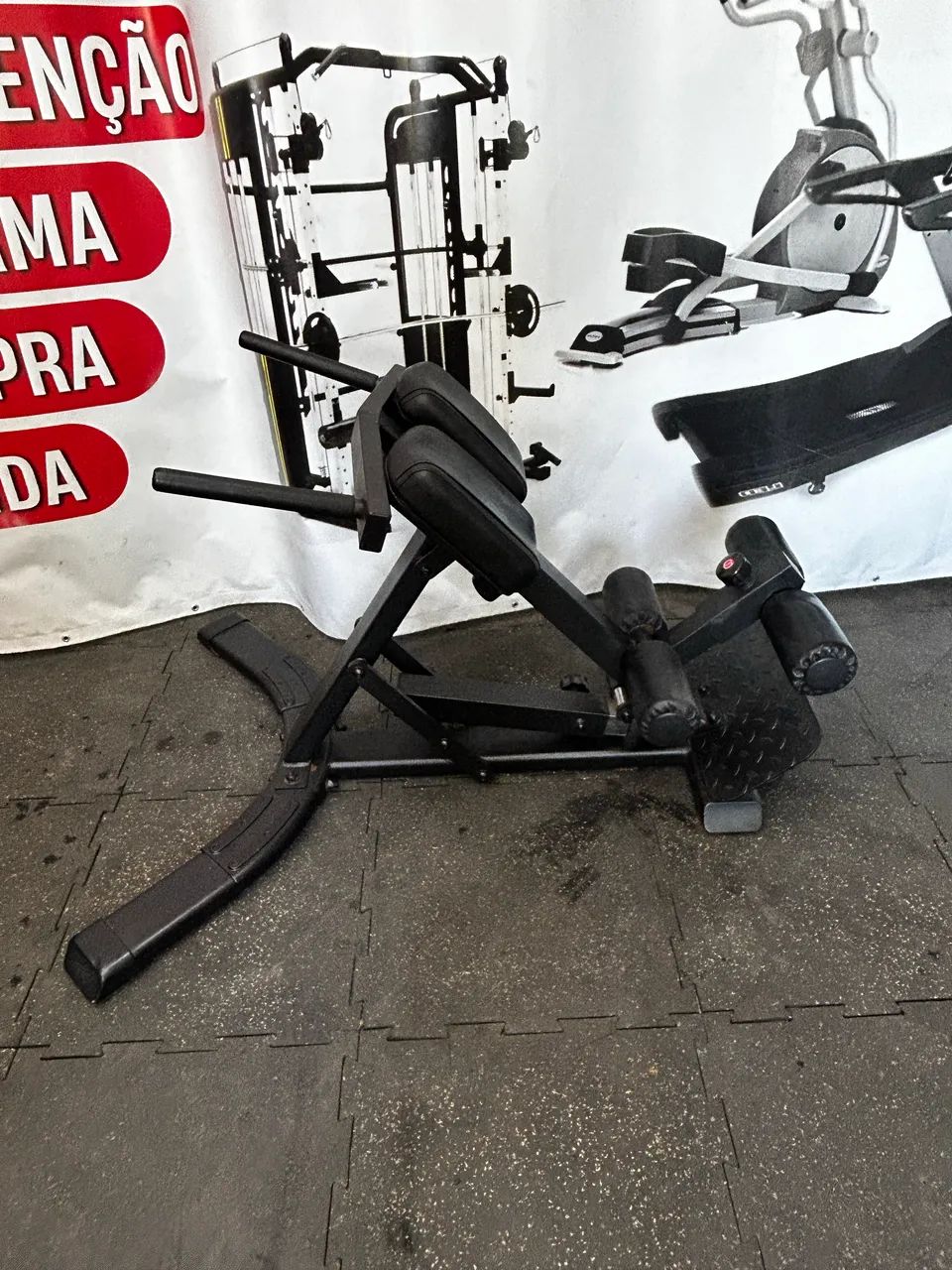 Banco Lombar Movement 