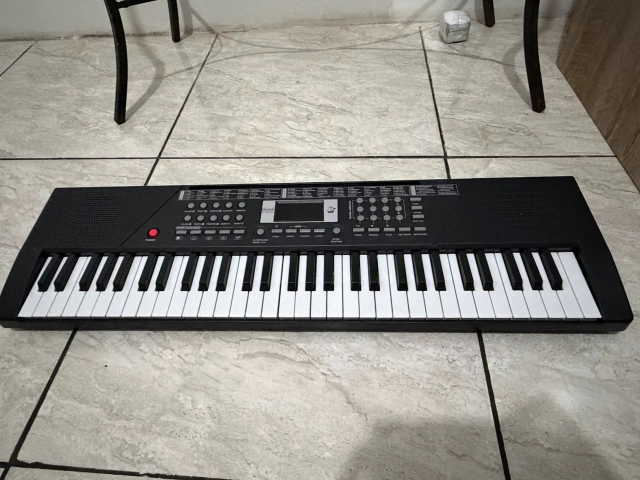 Vendo teclado iniciante 
