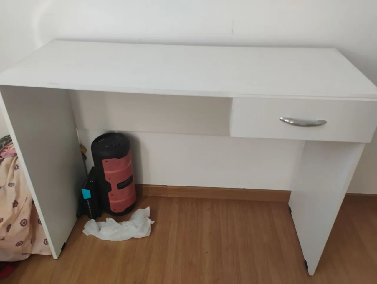 Escrivaninha/ mesa de estudos65082764183681120