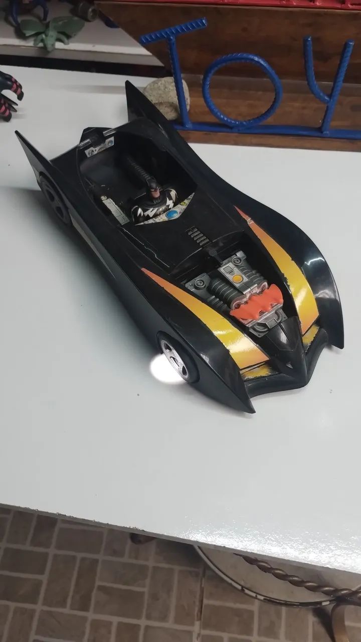 Carro Batman estrela 