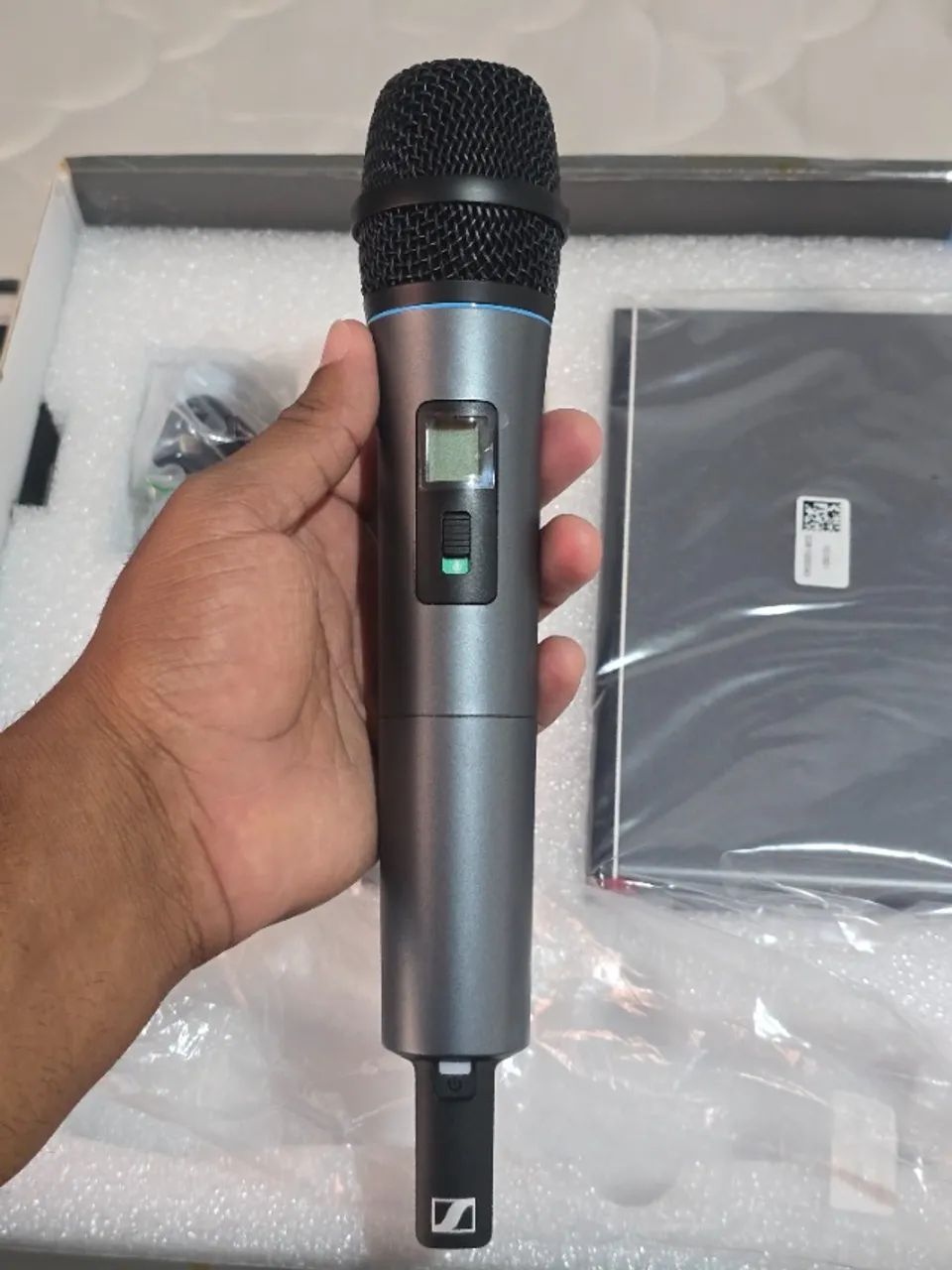 Microfone Sem Fio Sennheiser Xsw 1-835 - Microfones e Gravadores